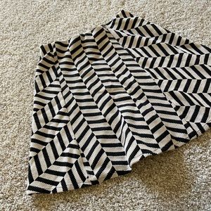 Zara shirt black and white size small